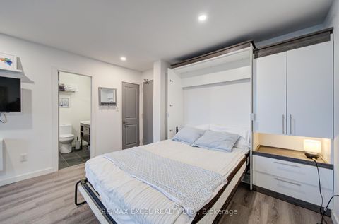 Photo 15 at 1605 - 720 Spadina Avenue, University, Toronto