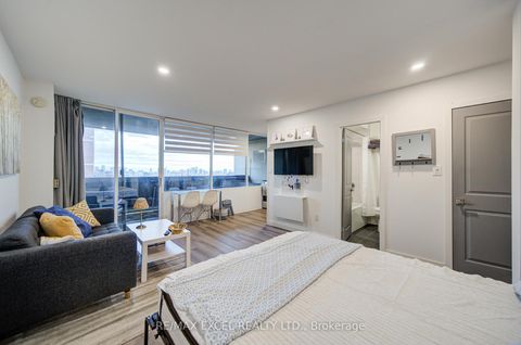 Photo 17 at 1605 - 720 Spadina Avenue, University, Toronto