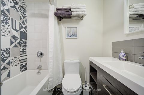 Photo 18 at 1605 - 720 Spadina Avenue, University, Toronto