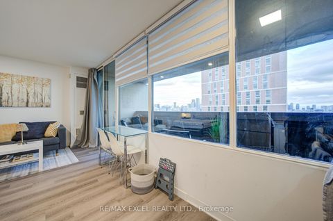 Photo 31 at 1605 - 720 Spadina Avenue, University, Toronto