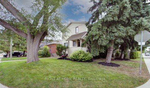 Photo 1 at 35 Park Street, Cliffside, Toronto