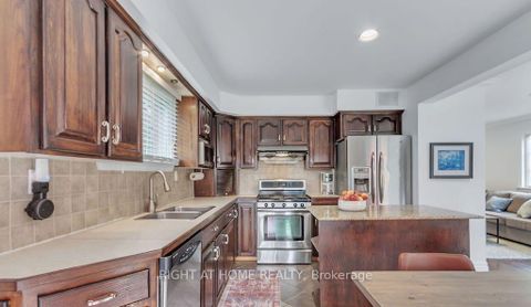 Photo 8 at 35 Park Street, Cliffside, Toronto