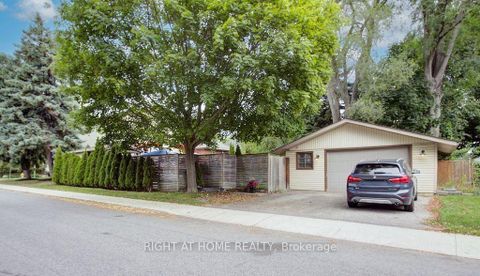 Photo 38 at 35 Park Street, Cliffside, Toronto
