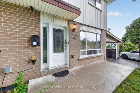 Photo 5 at 42 Nahanni Terrace, Malvern, Toronto