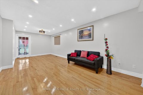 Photo 7 at 42 Nahanni Terrace, Malvern, Toronto