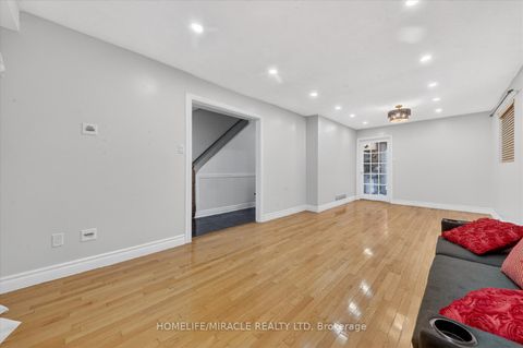 Photo 8 at 42 Nahanni Terrace, Malvern, Toronto