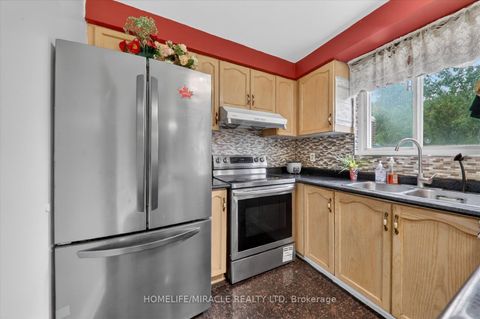 Photo 15 at 42 Nahanni Terrace, Malvern, Toronto