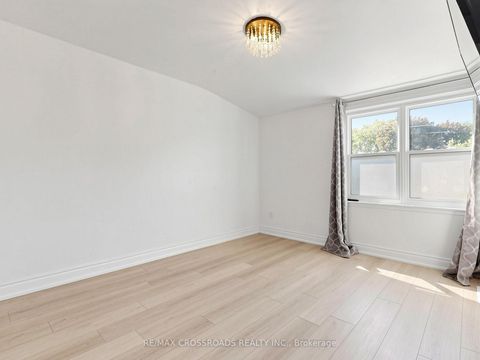 Photo 19 at 53 Bonniewood Road, Ionview, Toronto