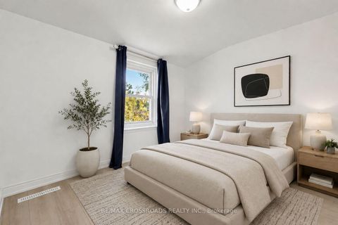 Photo 23 at 53 Bonniewood Road, Ionview, Toronto
