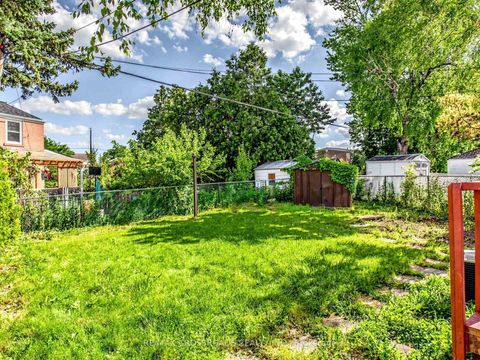 Photo 38 at 53 Bonniewood Road, Ionview, Toronto