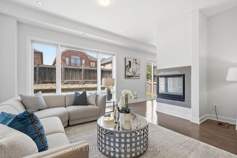 Photo 9 at 16 Farrell Road, Patterson, Vaughan