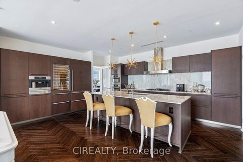 Photo 18 at 6405 - 180 University Avenue, Bay Street Corridor, Toronto