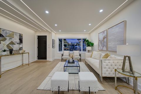 Photo 4 at 9 Cartier Crescent, Crosby, Richmond Hill