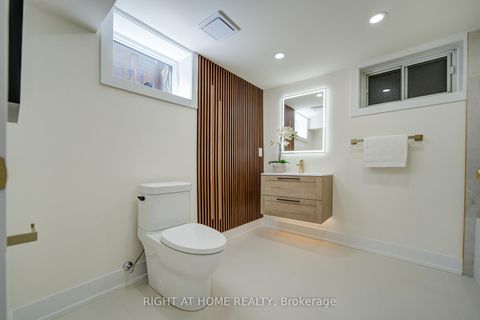 Photo 21 at 9 Cartier Crescent, Crosby, Richmond Hill