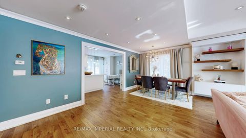 Photo 7 at 35 Waddington Crescent, Don Valley Village, Toronto