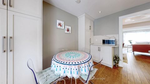 Photo 13 at 35 Waddington Crescent, Don Valley Village, Toronto