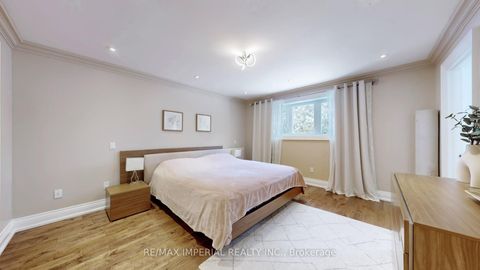 Photo 19 at 35 Waddington Crescent, Don Valley Village, Toronto