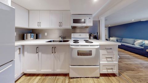 Photo 33 at 35 Waddington Crescent, Don Valley Village, Toronto