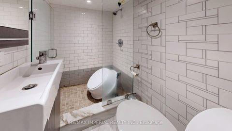 Photo 35 at 35 Waddington Crescent, Don Valley Village, Toronto
