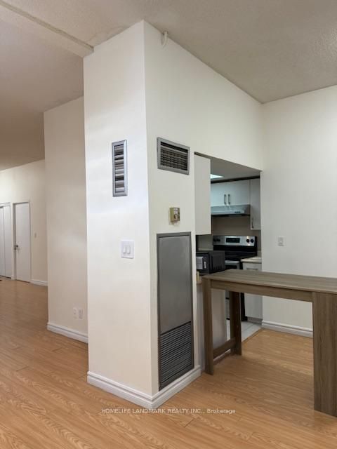 Photo 8 at 106 - 80 Alton Towers Circle, Milliken, Toronto