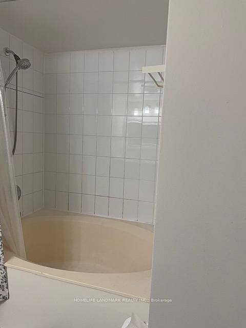 Photo 14 at 106 - 80 Alton Towers Circle, Milliken, Toronto