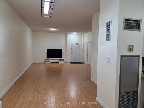 Photo 39 at 106 - 80 Alton Towers Circle, Milliken, Toronto