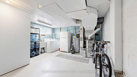 Photo 41 at 72 Bowerbank Drive, Newtonbrook East, Toronto