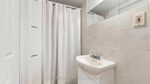 Photo 43 at 72 Bowerbank Drive, Newtonbrook East, Toronto