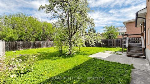 Photo 47 at 72 Bowerbank Drive, Newtonbrook East, Toronto