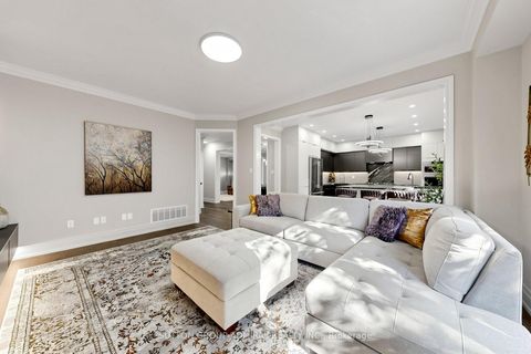 Photo 12 at 16 Cherry Bush Road, Patterson, Vaughan