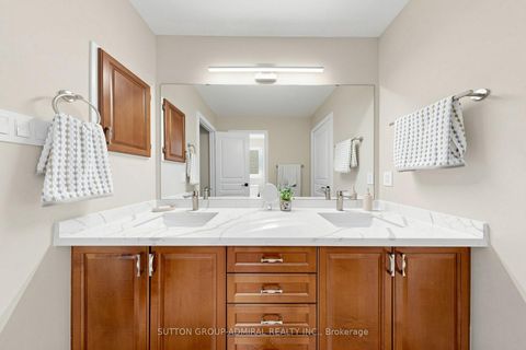 Photo 32 at 16 Cherry Bush Road, Patterson, Vaughan