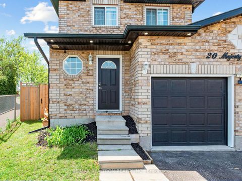 Photo 2 at 20 Majesty Boulevard, Shore, Barrie