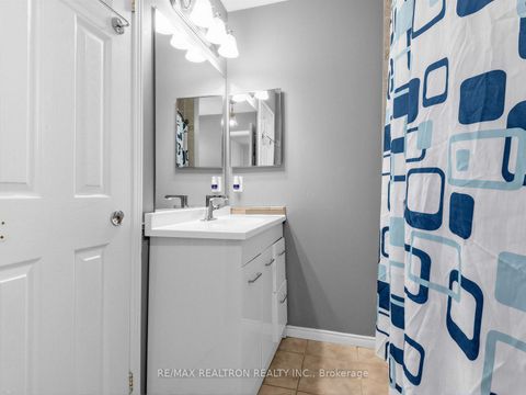 Photo 12 at 20 Majesty Boulevard, Shore, Barrie