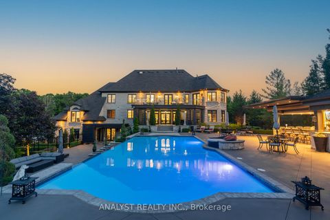 Photo 5 at 76 Scotch Valley Drive, King City, King