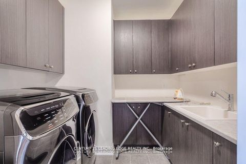 Photo 24 at 77 Terravista Crescent, Vellore Village, Vaughan