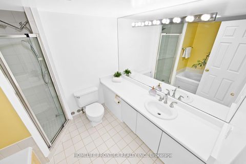 Photo 11 at 440 - 22 Southport Street, Swansea, Toronto