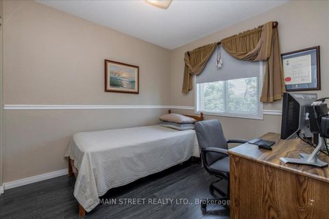 Photo 15 at 128 Tunbridge Road, Georgian Drive, Barrie
