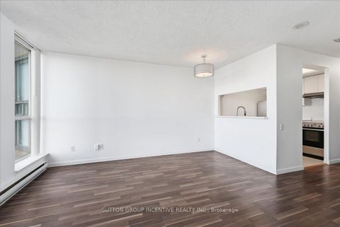 Photo 14 at 817 - 2460 Eglinton Avenue E, Eglinton East, Toronto