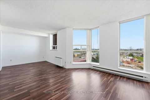 Photo 15 at 817 - 2460 Eglinton Avenue E, Eglinton East, Toronto