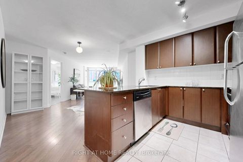Photo 6 at 326 - 525 Wilson Avenue, Clanton Park, Toronto