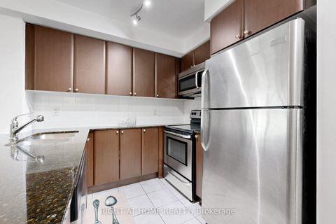 Photo 7 at 326 - 525 Wilson Avenue, Clanton Park, Toronto