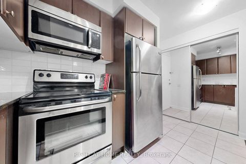 Photo 10 at 326 - 525 Wilson Avenue, Clanton Park, Toronto