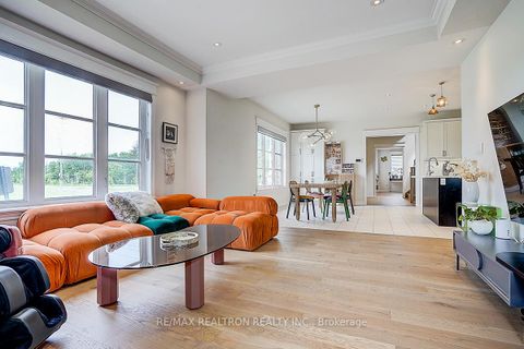 Photo 9 at 35 Calamint Lane, Oak Ridges Lake Wilcox, Richmond Hill