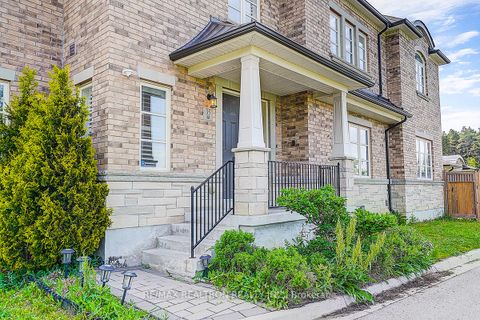 Photo 26 at 35 Calamint Lane, Oak Ridges Lake Wilcox, Richmond Hill