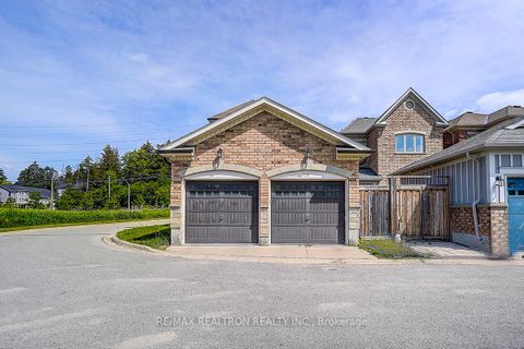 Photo 29 at 35 Calamint Lane, Oak Ridges Lake Wilcox, Richmond Hill