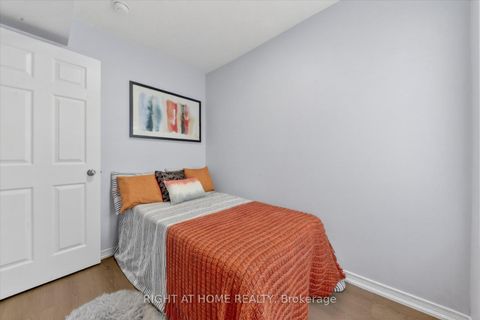 Photo 16 at 20 - 27 Island Road, Rouge E10, Toronto