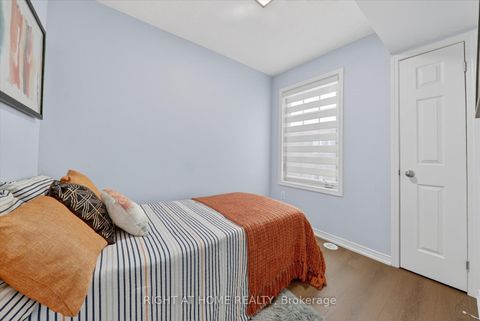 Photo 17 at 20 - 27 Island Road, Rouge E10, Toronto