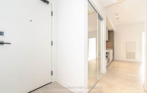 Photo 4 at 1202 - 55 Mercer Street, Waterfront Communities C1, Toronto