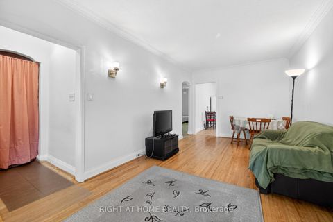Photo 9 at 1109 Greenwood Avenue, East York, Toronto