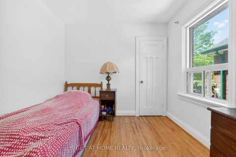 Photo 30 at 1109 Greenwood Avenue, East York, Toronto